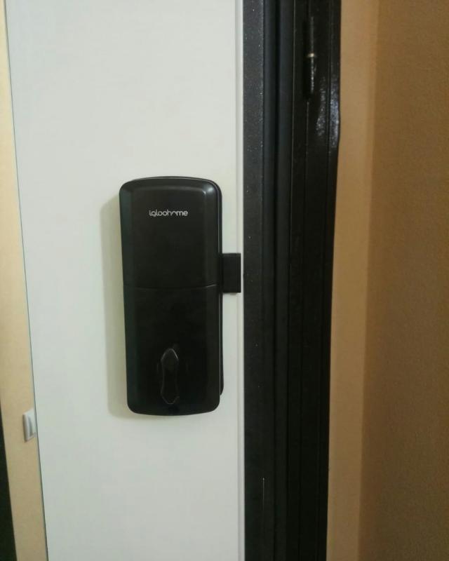 Установка умного замка Igloohome
