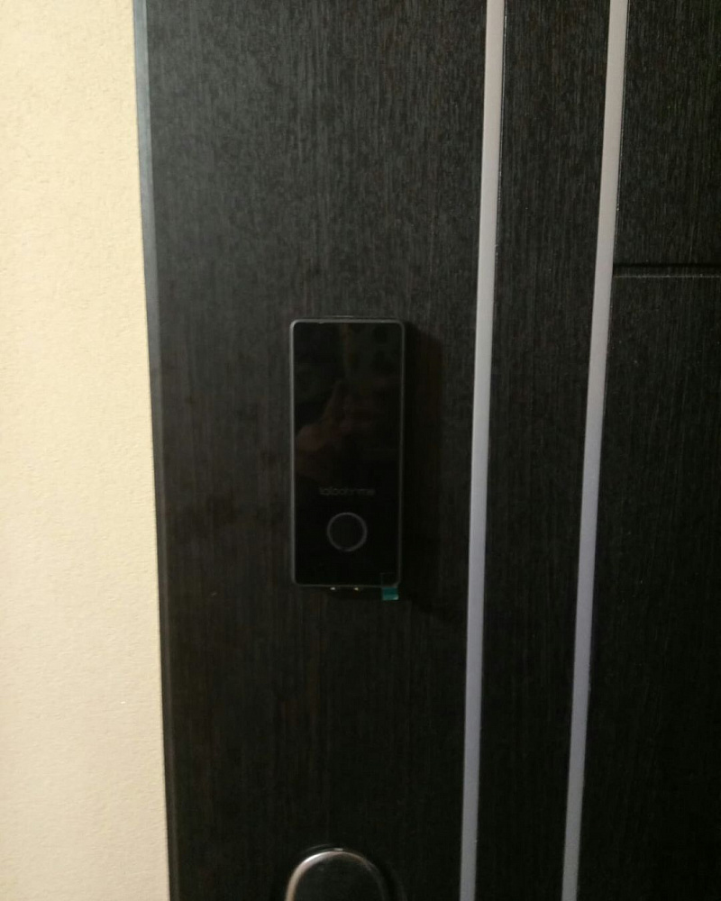 Установка умного замка Igloohome